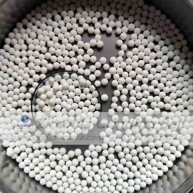 4N 99.99% Alumina Grinding Ball